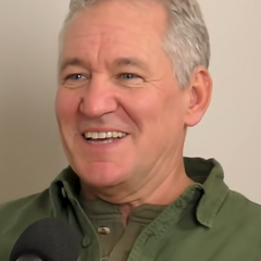 Portrait of Chris Ryan