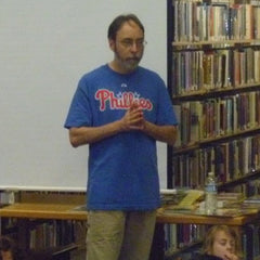 Portrait of Dan Gutman