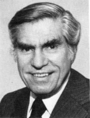 Portrait of Seymour Simon