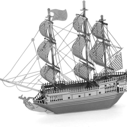 Metal Earth Black Pearl Metal Model Silver
