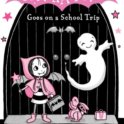 Isadora Moon Goes on a School Trip