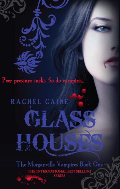 Glass Houses: The bestselling action-packed series