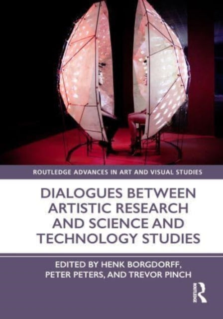 Dialogues Between Artistic Research and Science