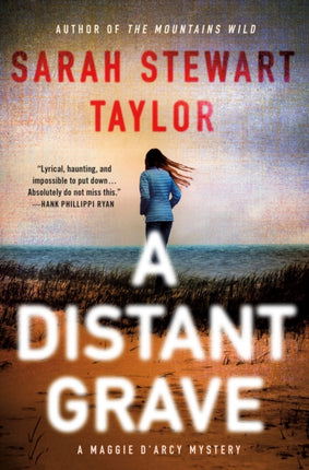 A Distant Grave: A Maggie D'arcy Mystery