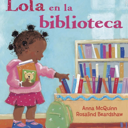 Lola en la biblioteca