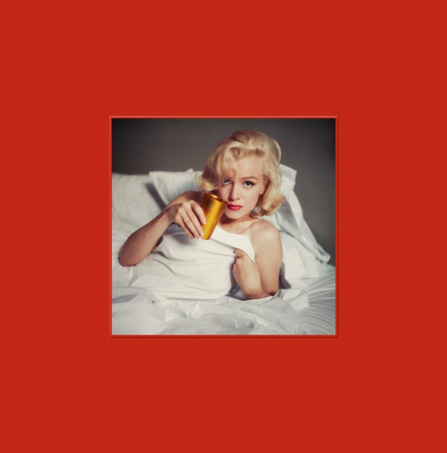 The Essential Marilyn Monroe - The Bed Print: Milton H. Greene: 50 Sessions