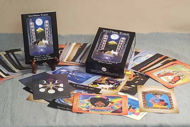 WeMoon Tarot