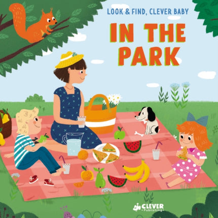 In The Park (Look & Find, Clever Baby)