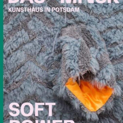 Soft Power Bilingual edition