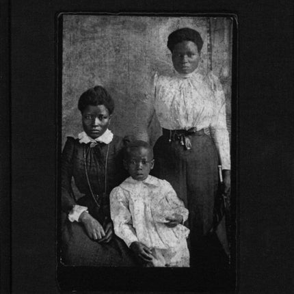 Santu Mofokeng: The Black Photo Album / Look at Me: 1890-1950