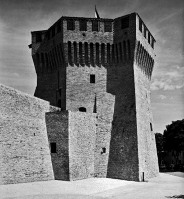 Francesco di Giorgio Martini's Fortress Complexes